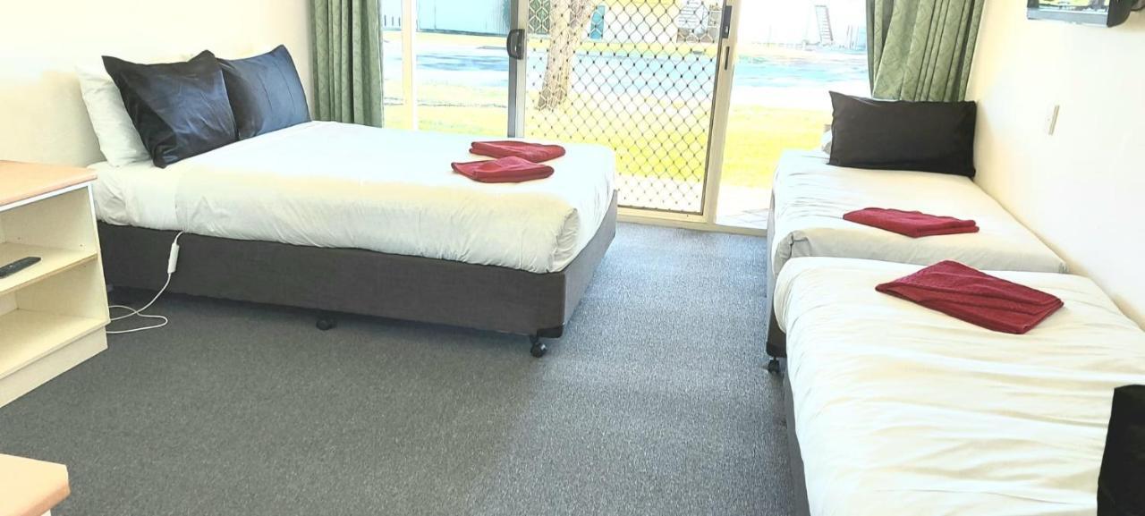 Barmera Lake Resort Motel Экстерьер фото